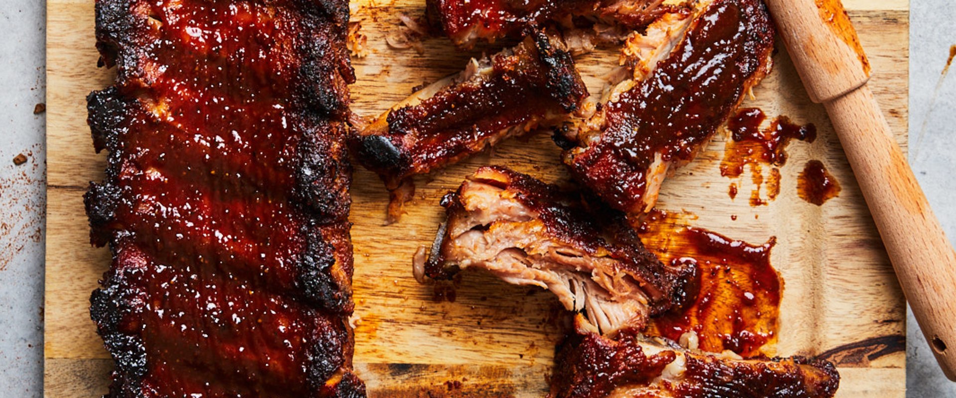 A Classic Barbecue Sauce Recipe for Perfect Ribs