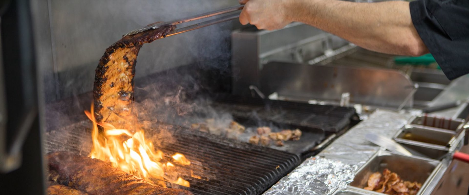 Famous Dave's BBQ: A Must-Visit for Rib Festival Enthusiasts